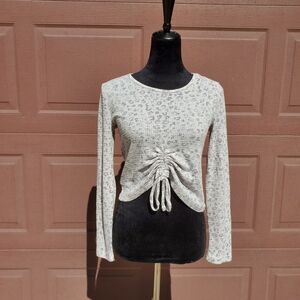 NWT Cozie by Pink Rose White Gray Leopard Print Drawstring Crop Top Size Small